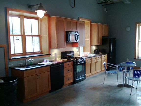 5th image of 4028 Filbert St #Philadelphia P