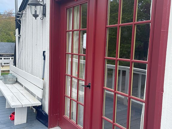2nd image of 75 Locust St