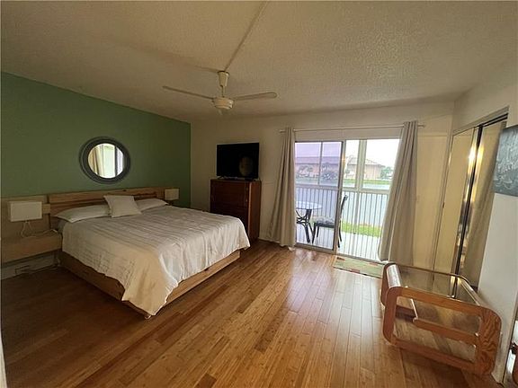 5th image of 1301 SW 134th Way APT 204B