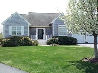 69 Country Way, Dartmouth, MA 02748