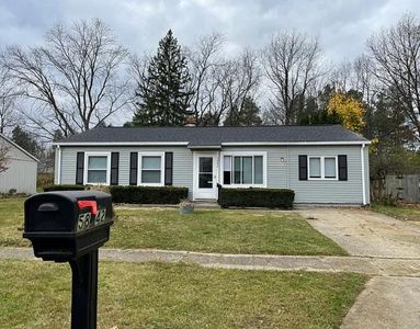 5842 Roanoke St, Portage, MI, 49024