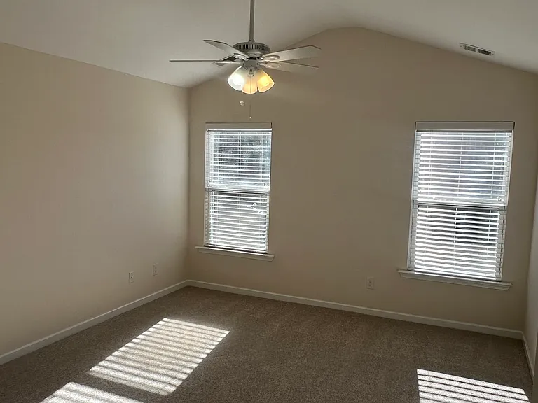 116 Scarlet Oak — Photo 11