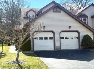 8 Ingram Dr #D, Monroe Township, NJ 08831