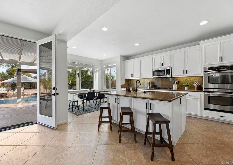 1st image of 39776 Baird Ct