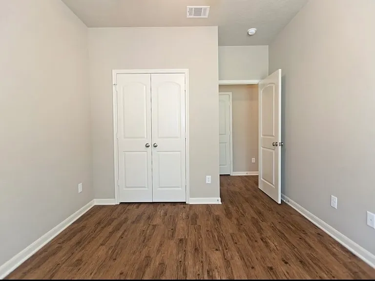 17349 Cedar Rock Ct #B — Photo 9