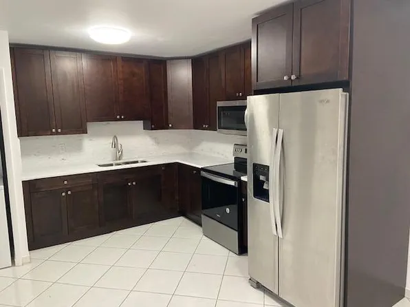 2960 SW 36th Ave, Miami, FL 33133