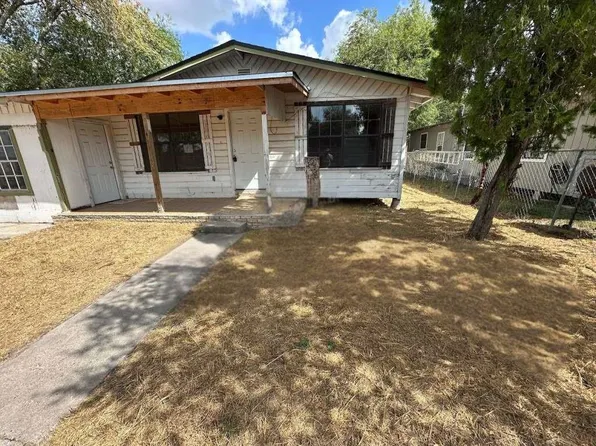 408 W 6th St, La Feria, TX 78559