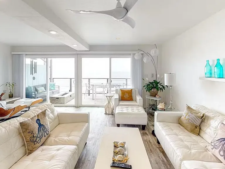 452 Oceanview Dr — Photo 11