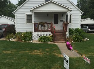 817 S Illinois St, Geneseo, IL 61254