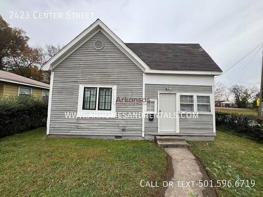 1st image of 2423 Center St