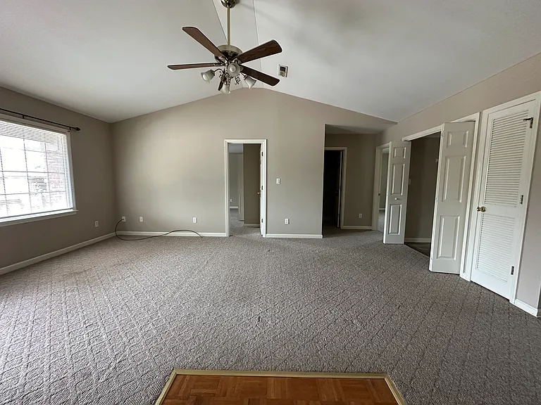 511 Scenic Dr #1 — Photo 3