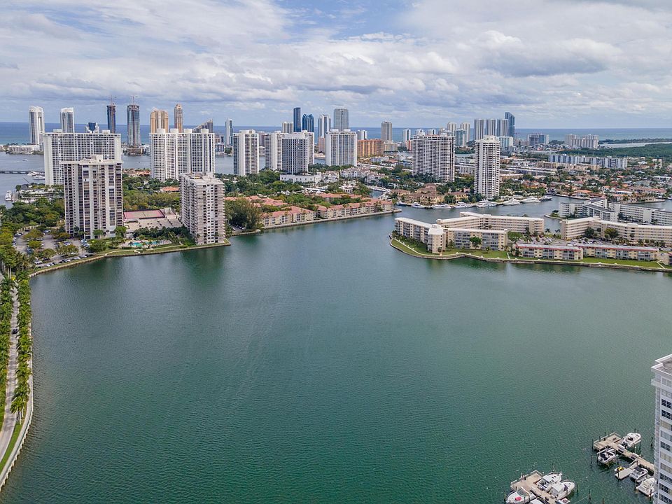 1st image of 18071 Biscayne Boulevard #Ph1-02