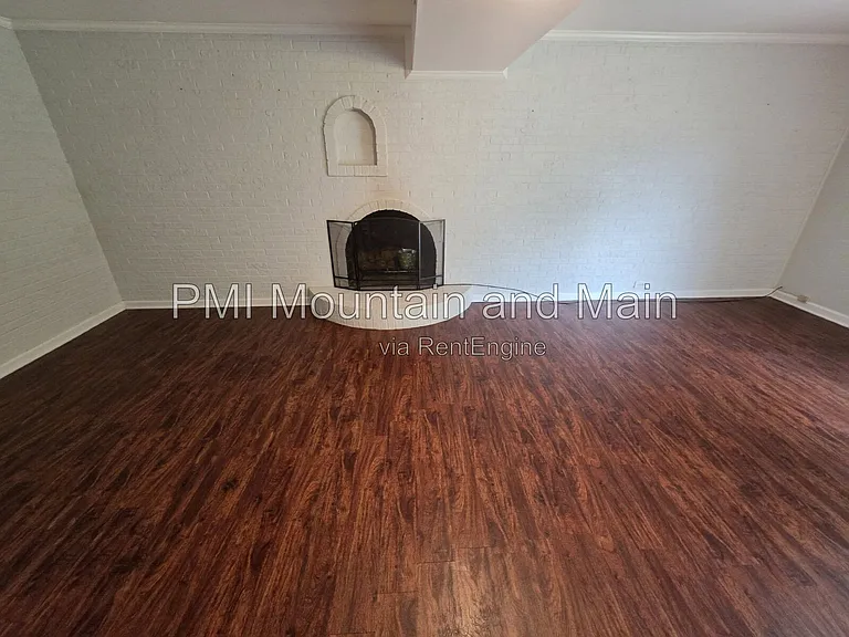 4 Erwin Dr — Photo 44