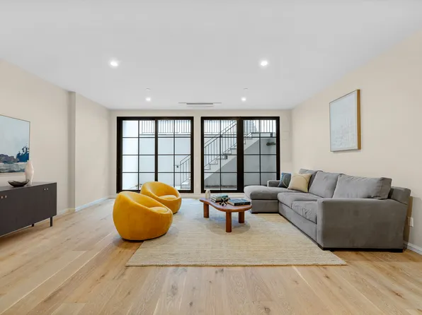 379 12th Street image 9 of 11