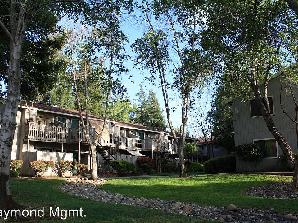 1st image of 7456 Sandalwood Dr APT 1
