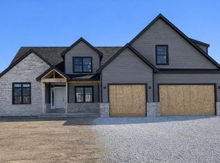 9945 Switch Grass Ln, Saint John, IN