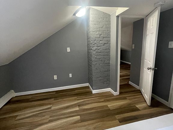 5th image of 898 S 20th St #2F