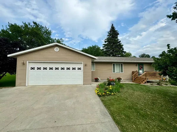 312 S 3rd St, Eden, SD 57232