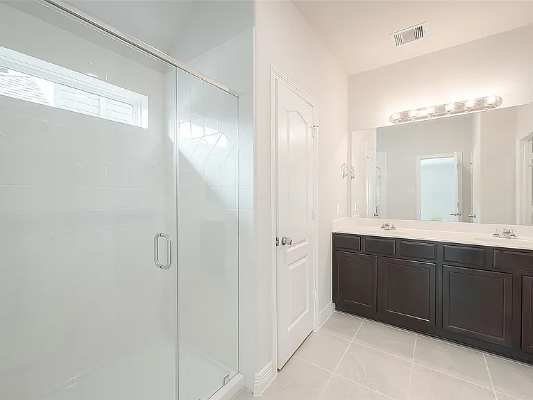 40712 Guillemont Ln — Photo 35
