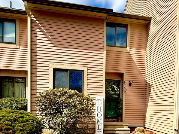 169 Greenwoods Lane #169, East Windsor, CT 06088