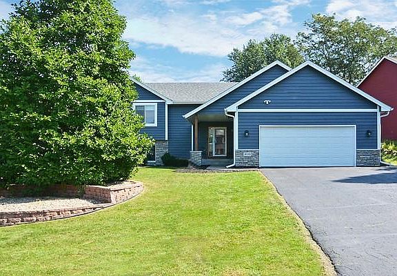 2nd image of 1619 Ashbury Pl