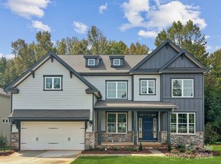 10300 Idlewild Rd #7, Matthews, NC 28105