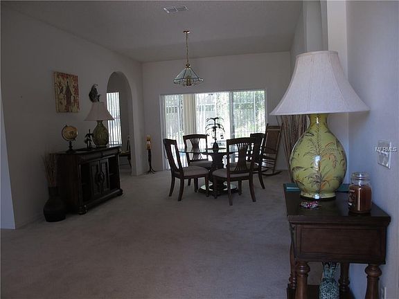 3rd image of 2402 Willow Park Ct