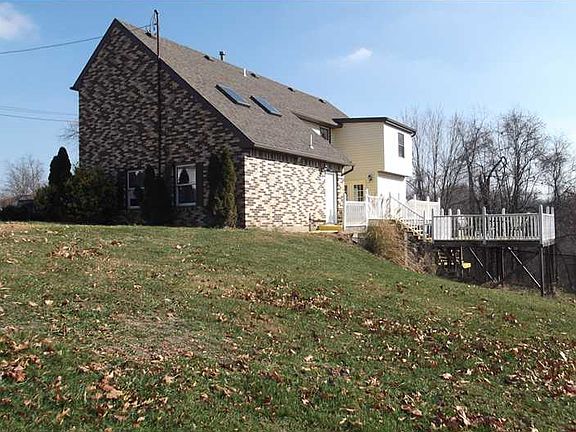 3rd image of 599 Debaldo Dr