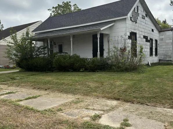 513 E Paint St, Washington Court House, OH 43160