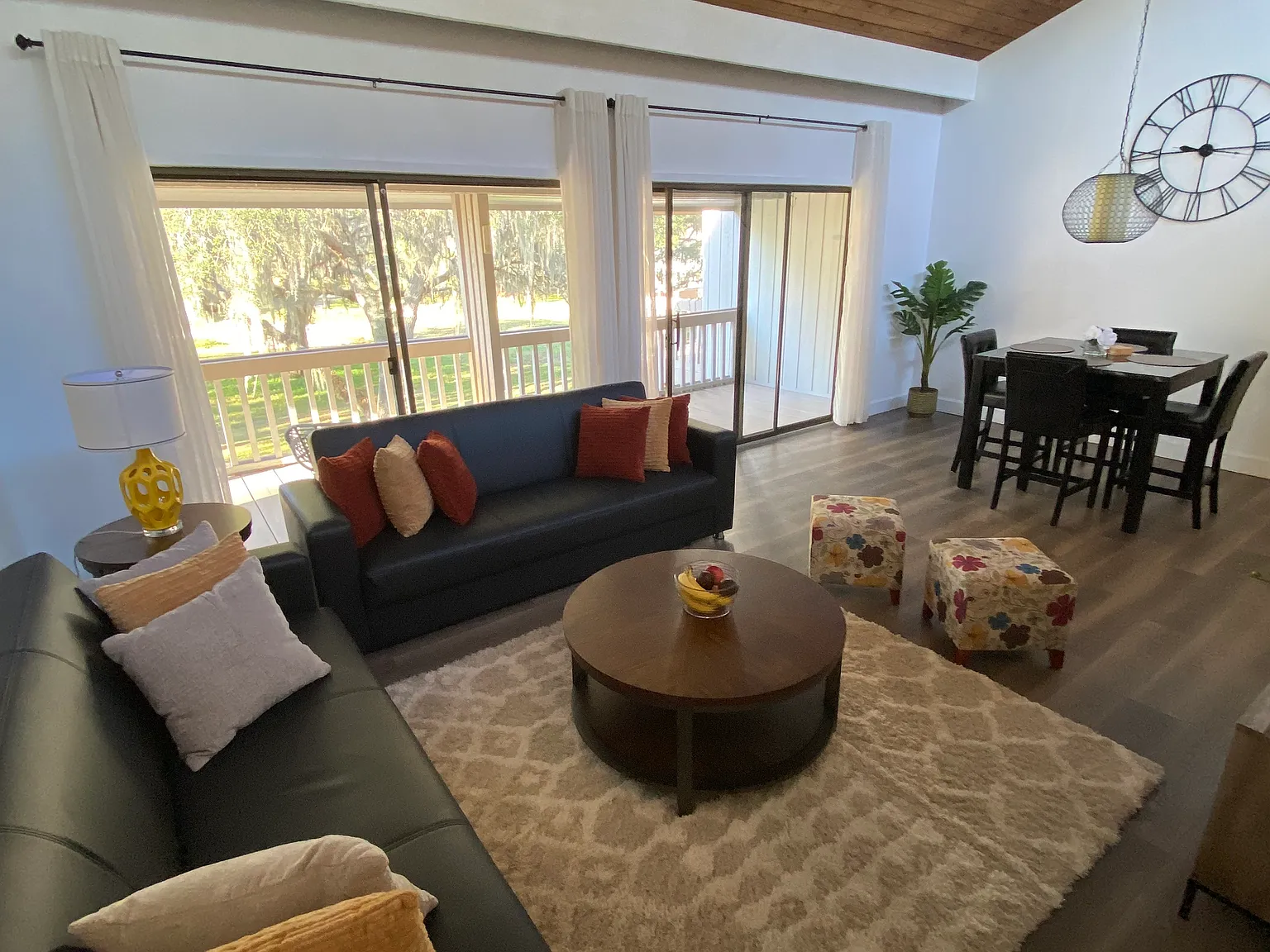 1 bed, 947 sqft, $1,500 — Photo 4
