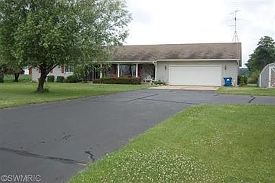 1st image of 5535 108th St SE