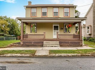 117 W Main St, Hershey, PA 17033