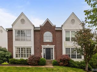 1323 Crossings Ct UNIT C, Ballwin, MO 63021