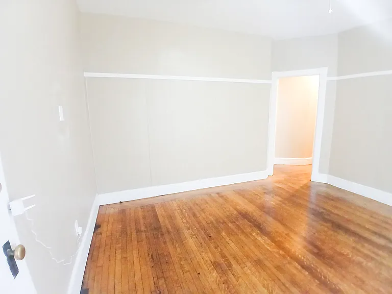 475 Hamilton St #1 — Photo 2
