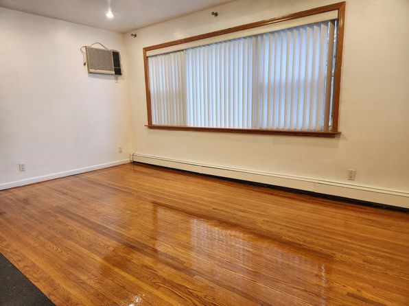 14934 15th Rd FLOOR 1