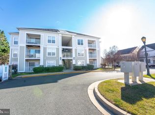 213 Marsh Hollow Pl APT B, Rockville, MD 20850