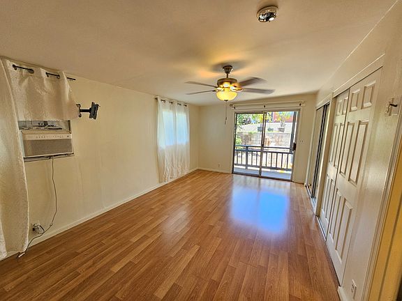 3rd image of 92-672 Aahualii St #1