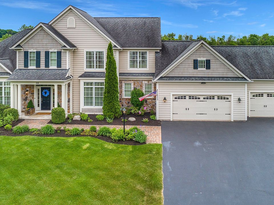 1st image of 28 Amber Hill Dr