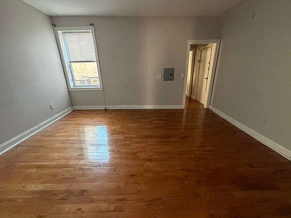 4th image of 5008-10 Palisade Ave #2D