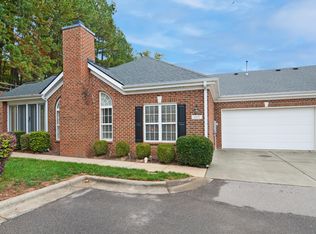 1017 Thistle Briar Pl, Cary, NC 27511