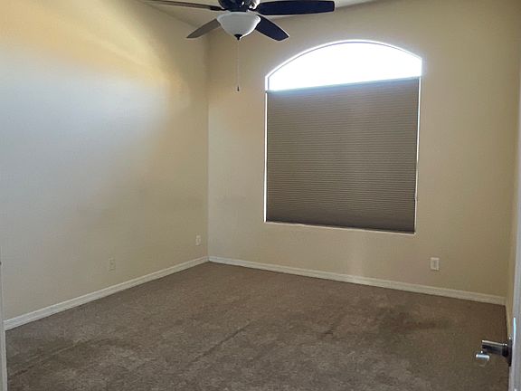 3rd image of 937 Talon Pointe Dr