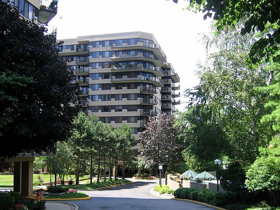 2nd image of 25 Rockledge Ave APT 503