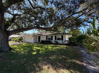1325 40th Avenue, Vero Beach, FL 32960