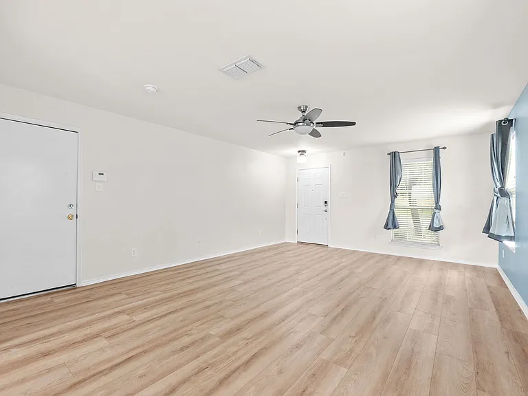 9602 Palomino Path — Photo 12
