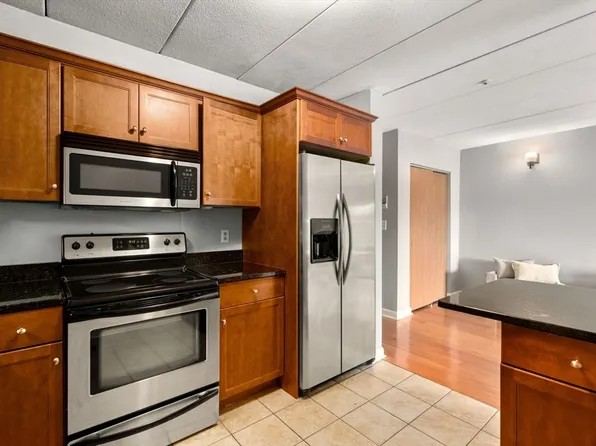 133 Franklin St APT 502, Stoneham, MA 02180