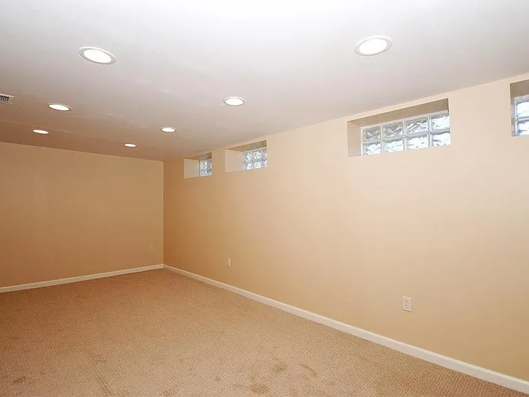 3721 Silsby Rd — Photo 6