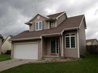 5020 Walnut Ridge Dr, Des Moines, IA 50317