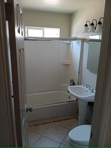 1267 Florida St — Photo 3