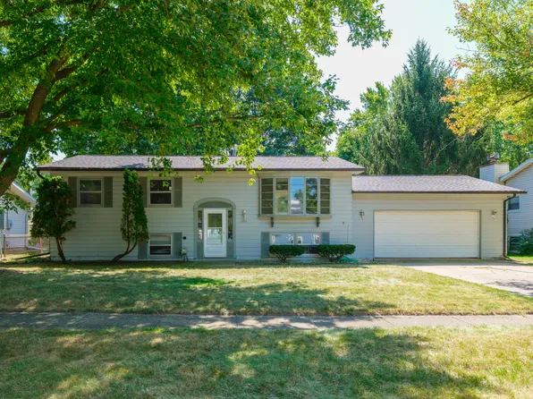 1731 Redstock Ave, Portage, MI 49024