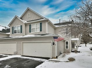266 Grand Ridge Rd, Saint Charles, IL 60175